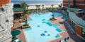 Holiday Inn and Suites, North Beach